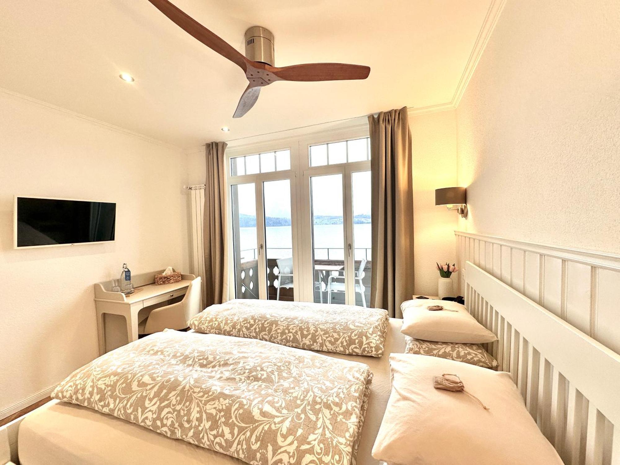 Boutique Hotel Niesenblick - Direkt Am Thunersee Gelegen Mit Self Check In & Digitaler Rezeption Oberhofen Eksteriør bilde